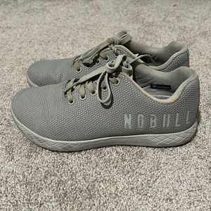 Nobull trainers grey size 8